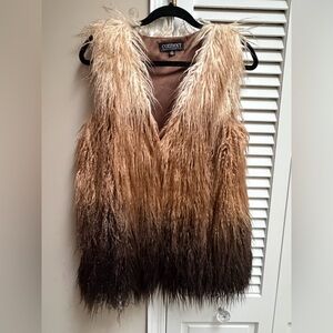 Context long faux hair ombré vest Brown and Cream Small w/measurements